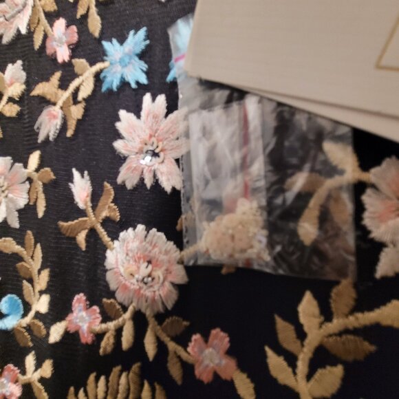 NEW Mac Duggal Embroided High Neck Illusion SleeveGown - Picture 9 of 12